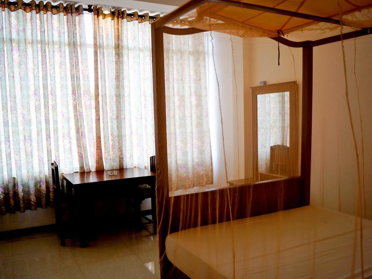 Sayurima Beach Hotel Ahangama Room photo