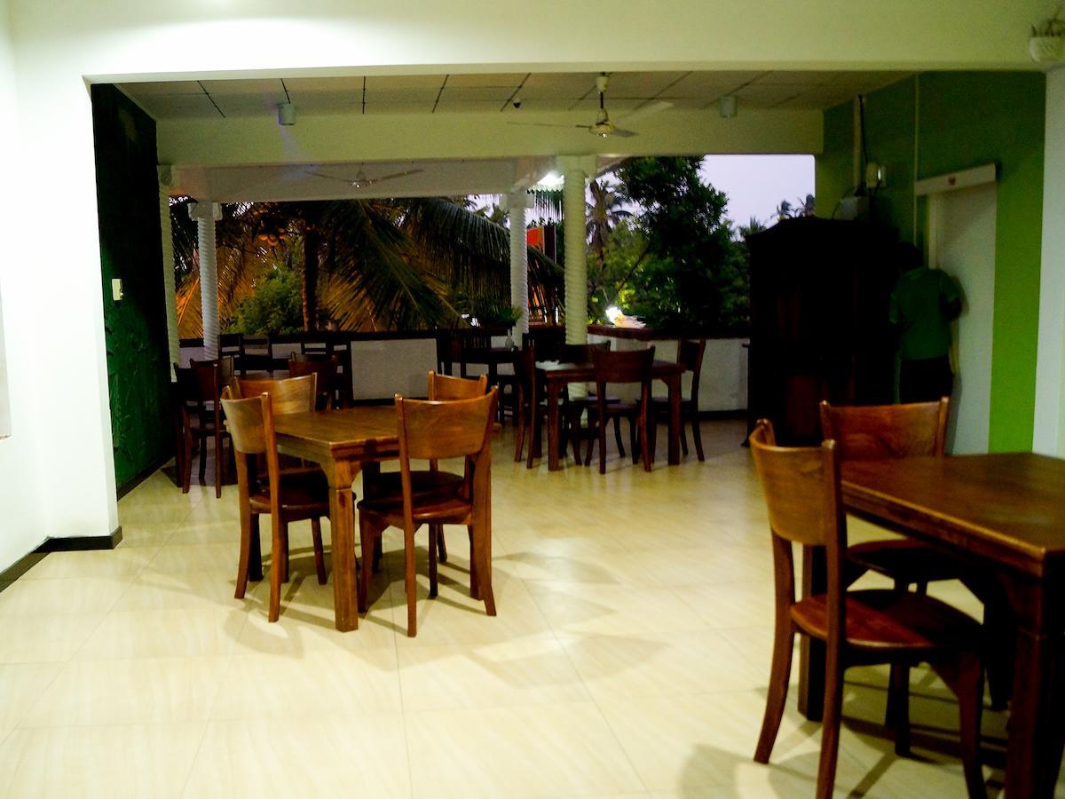Sayurima Beach Hotel Ahangama Exterior photo