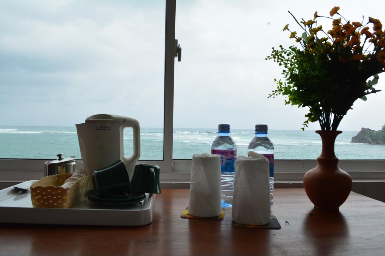 Sayurima Beach Hotel Ahangama Exterior photo